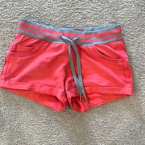 Lululemon jogging sweat shorts size 4 pink and grey good  condition